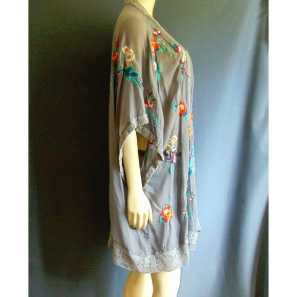 Johnny Was Embroidered Floral Kimono Jacket L - Picture 7 of 12